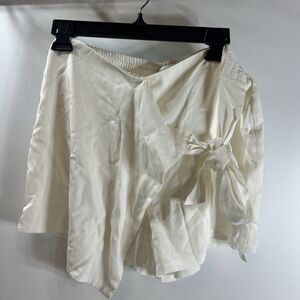 GIANNI BINI Ivory Danielle Skort Elastic Waist‎ in Back Ties in Front M
